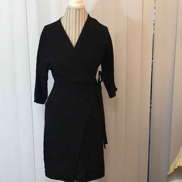 Topshop Dresses & Skirts - Topshop wrap dress